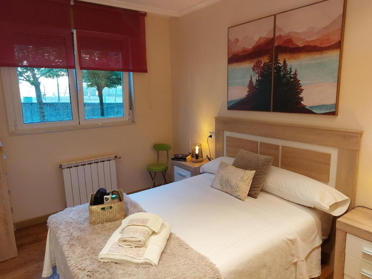 Apartamento Vieiro Con Plaza Garaje Gratis Сантьяго-де-Компостела Екстер'єр фото